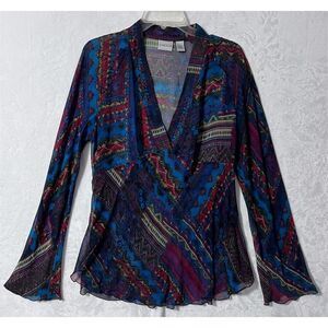Chico's Women's Silk Blouse Size 2 Geometric V-Neck Long Sleeve